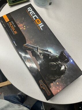 NWT Recoil SR-12 Rogue Recoil Weapon - white and Orange